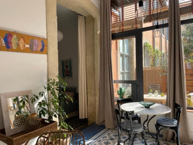 Un Oasis Au Coeur De La Vieille Ville, Classe 4 Etoiles 몽펠리에 외부 사진